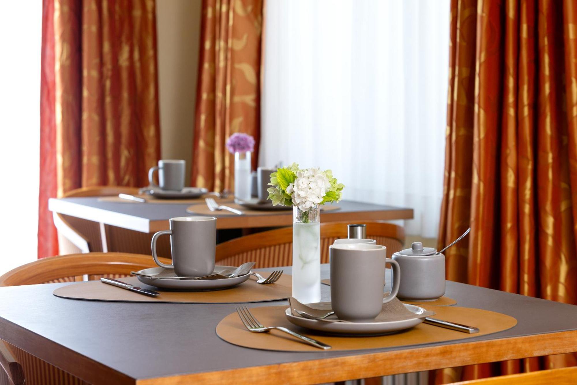 Hotel Regina -Garni Koeln Extérieur photo